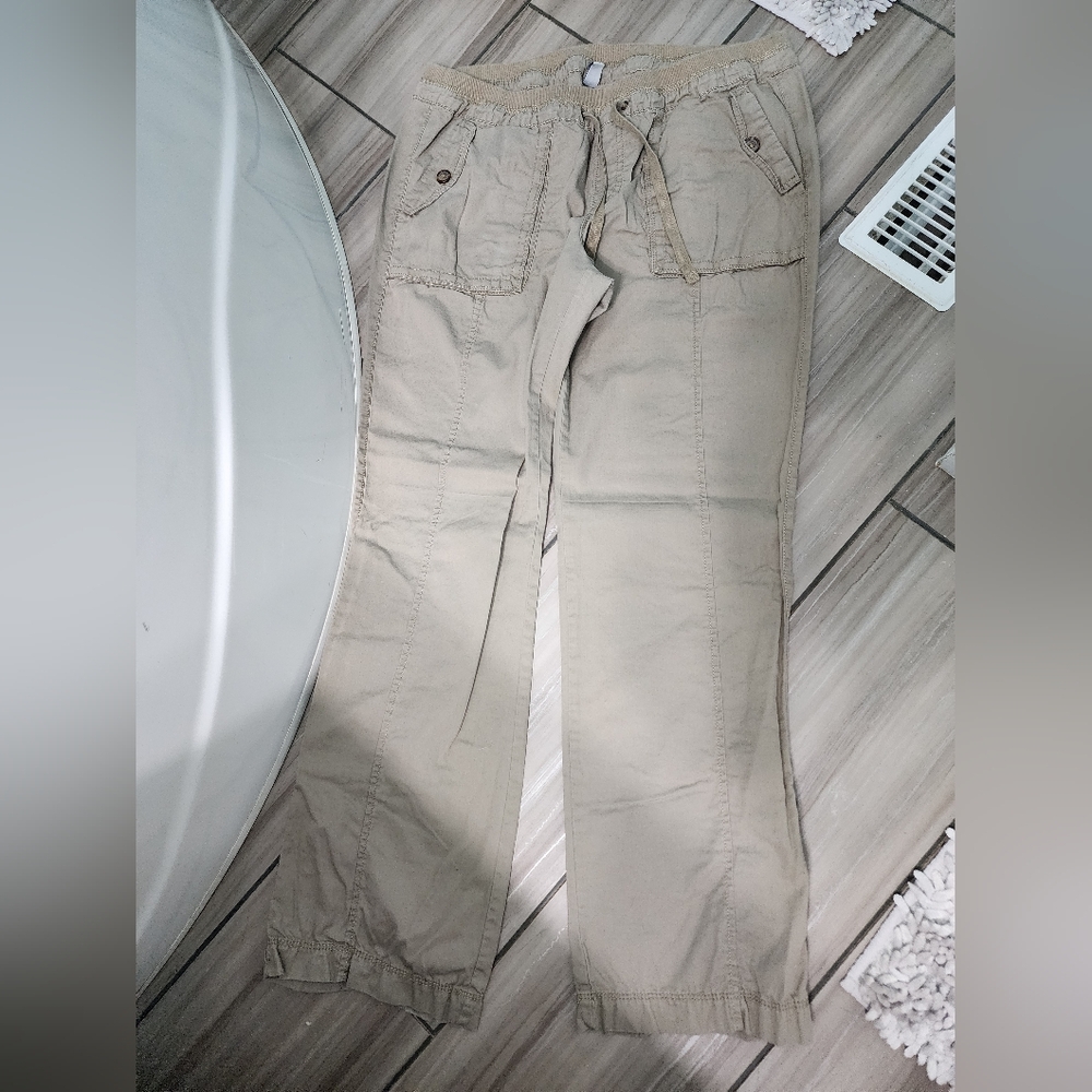 Large Khaki Old Navy Cargo Pants